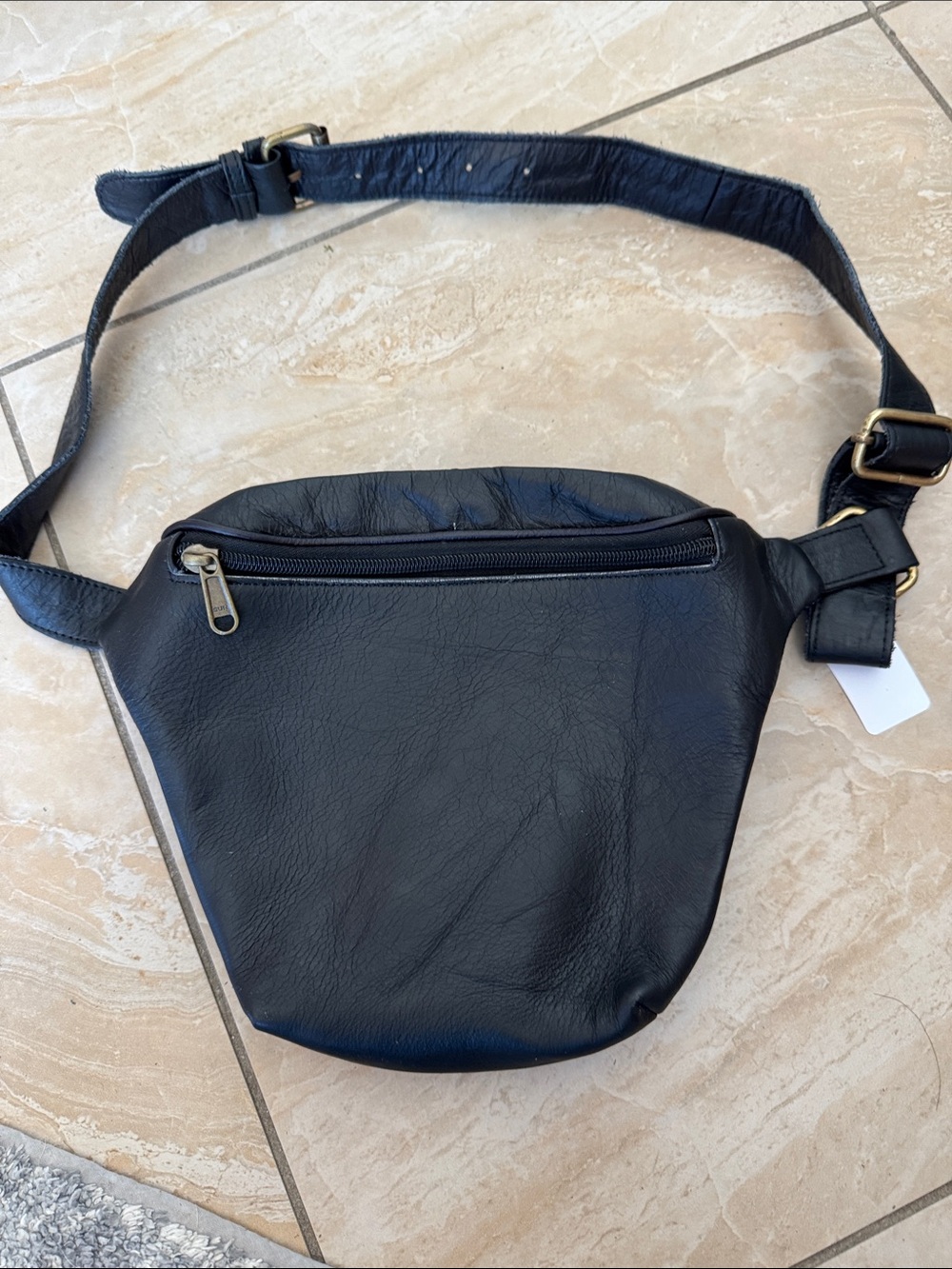 Source Unknown Black Leather Waist Bag / Belt Bag